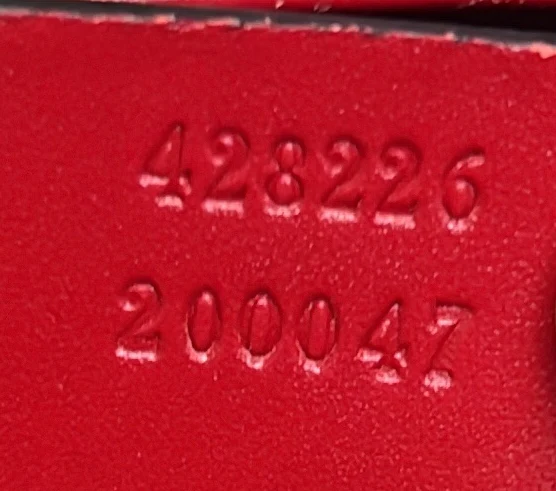 Signature Fold Over Tote Guccissima Leather Medium - Deep Luxury