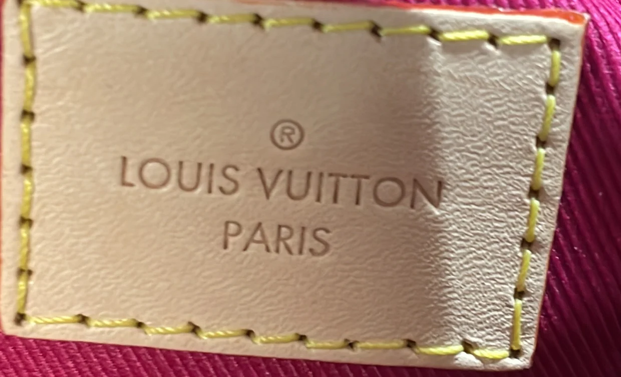 Graceful Handbag Monogram Canvas MM - Deep Luxury