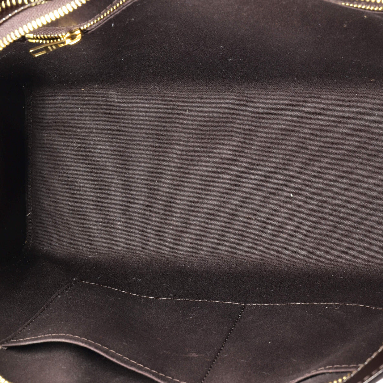 Brea NM Handbag Monogram Vernis MM - Deep Luxury