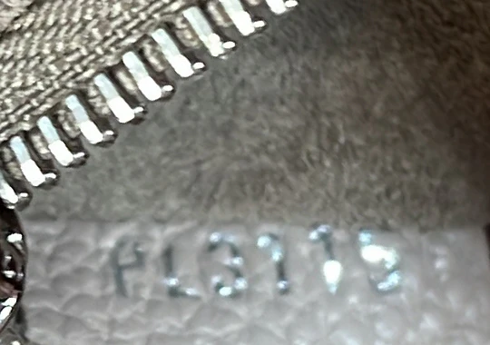 Soft Lockit Handbag Leather PM - Deep Luxury