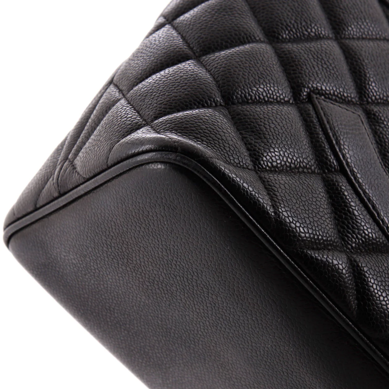 Medallion Tote Quilted Caviar - Deep Luxury