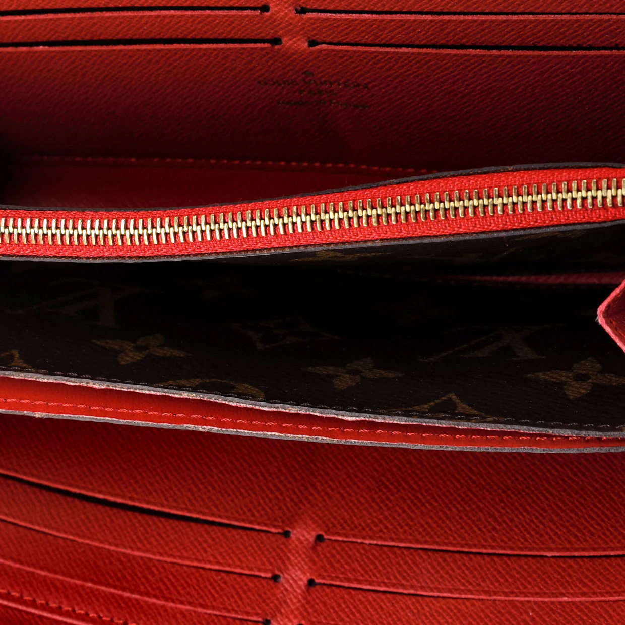 Retiro Zippy Wallet Monogram Canvas - Deep Luxury