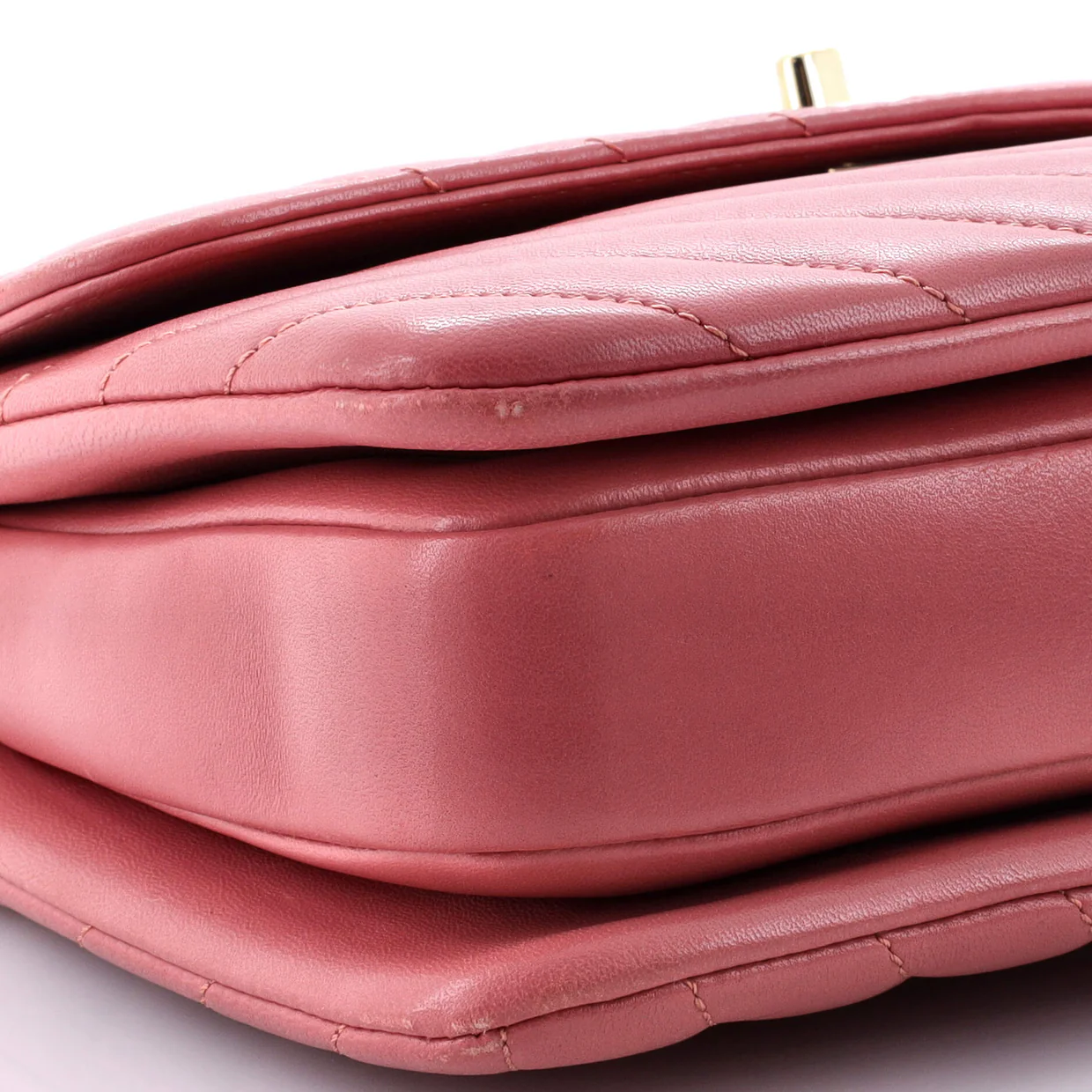 Trendy CC Top Handle Bag Chevron Lambskin Small - Deep Luxury