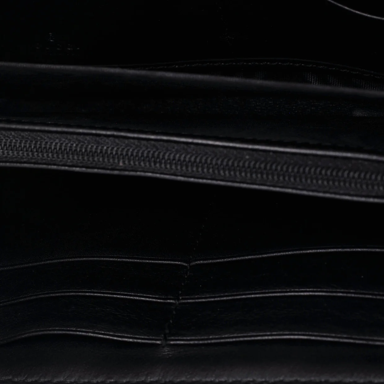 GG Marmont Zip Around Wallet Matelasse Leather - Deep Luxury