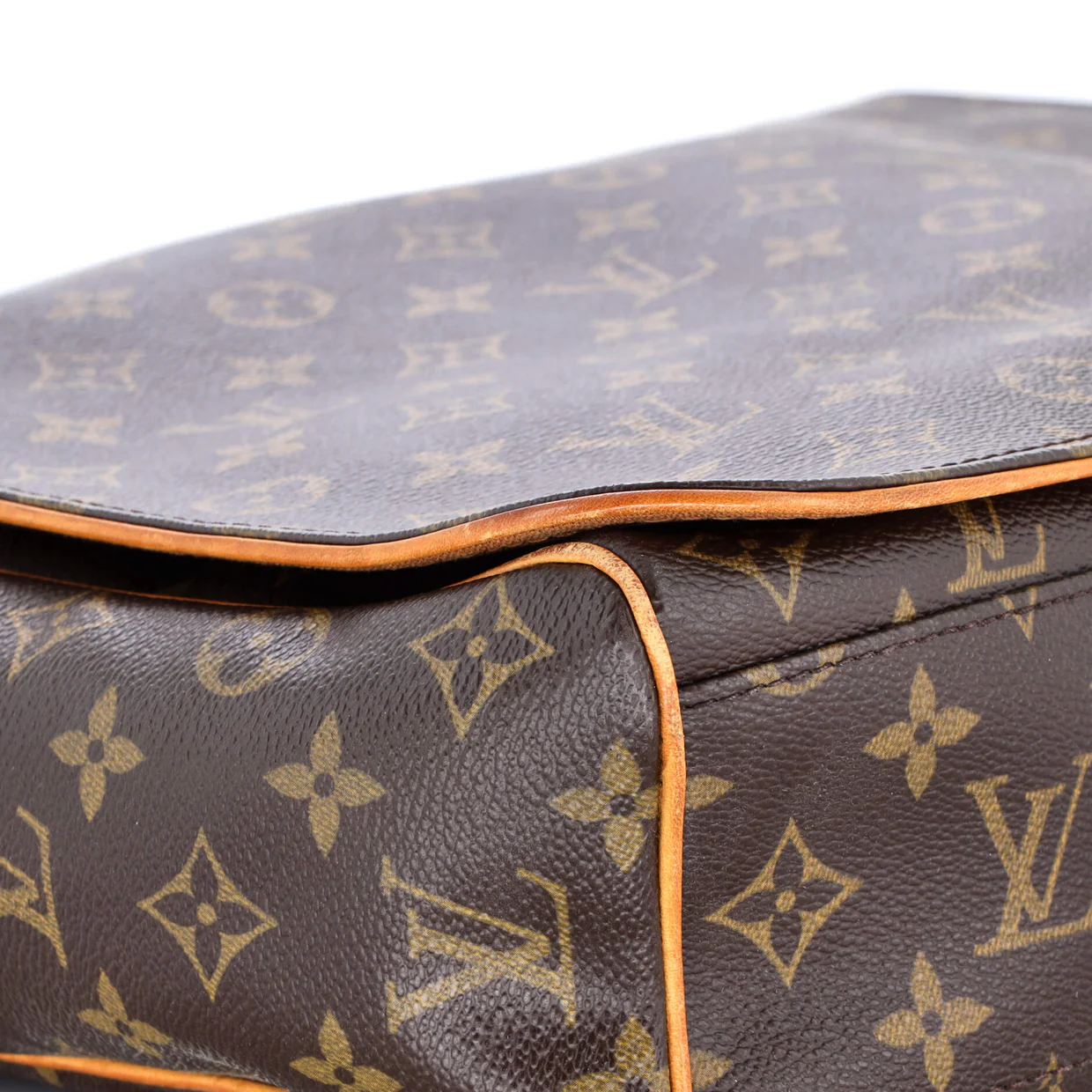 Abbesses Messenger Bag Monogram Canvas - Deep Luxury