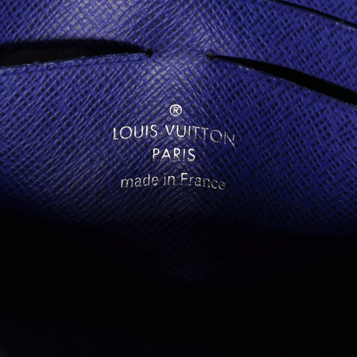 Pochette Voyage Monogram Taigarama MM - Deep Luxury