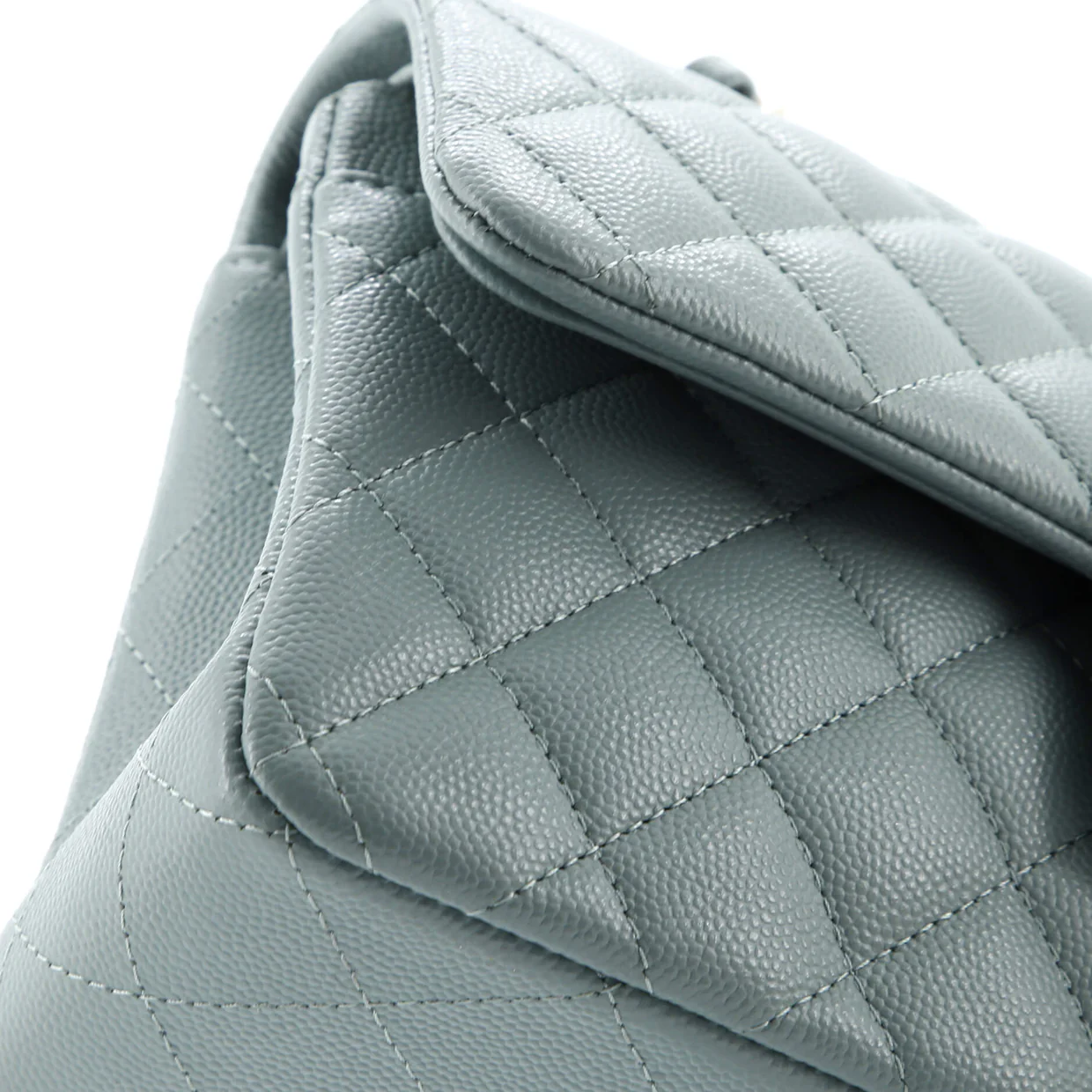 Classic Double Flap Bag Quilted Caviar Small - Deep Luxury