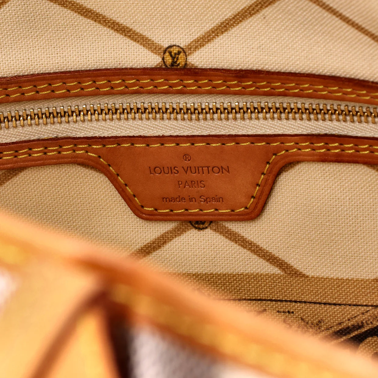 Neverfull NM Tote Limited Edition Damier Summer Trunks MM - Deep Luxury