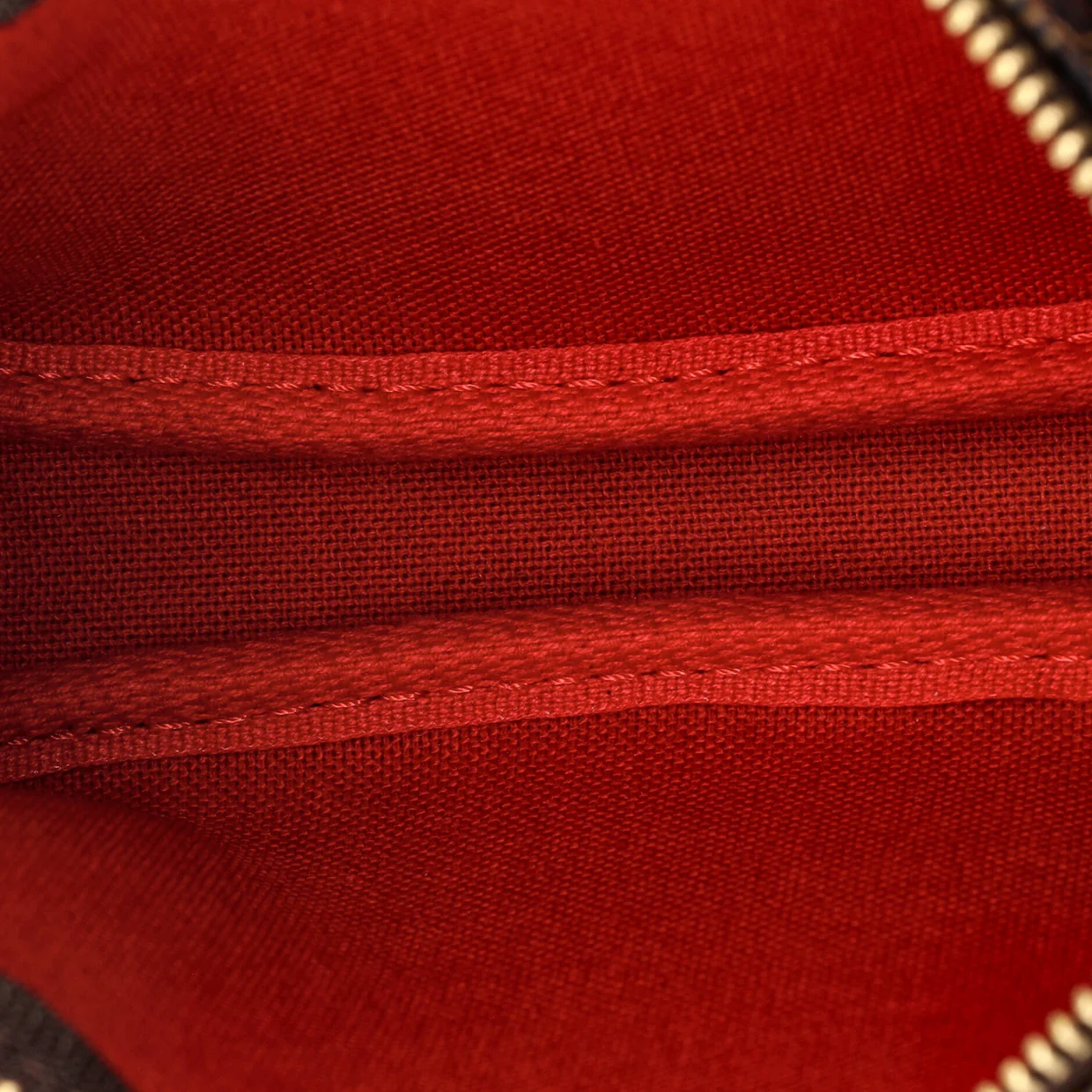 Pochette Accessoires Damier Mini - Deep Luxury