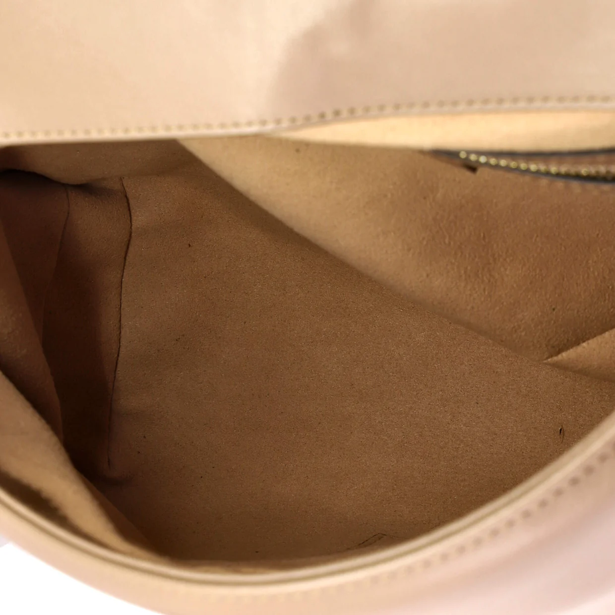 GG Marmont Top Handle Flap Bag Matelasse Leather Medium - Deep Luxury