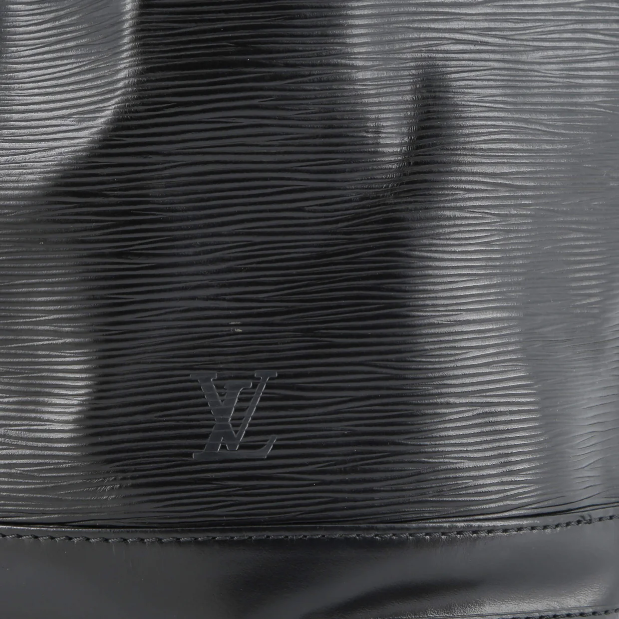 Noe Handbag Epi Leather Large - Deep Luxury