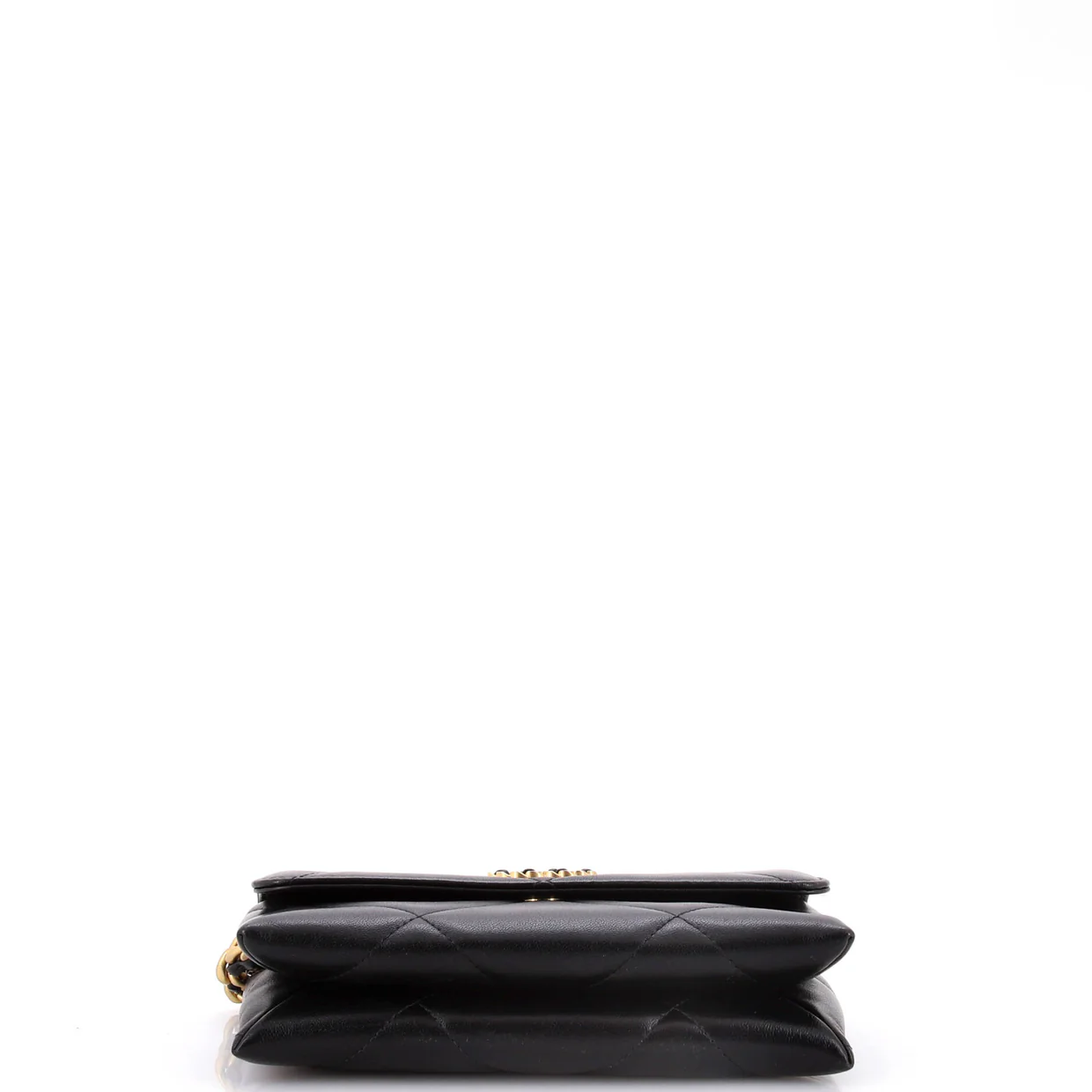 19 Flap Pouch with Chain Handle Quilted Lambskin - Deep Luxury
