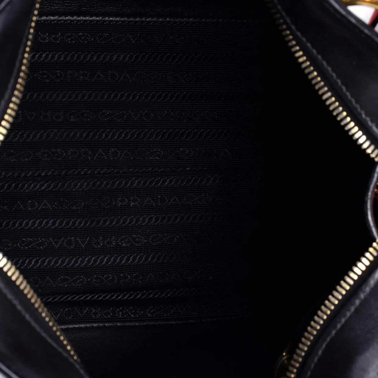 Esplanade Tote Saffiano with City Calf Small - Deep Luxury