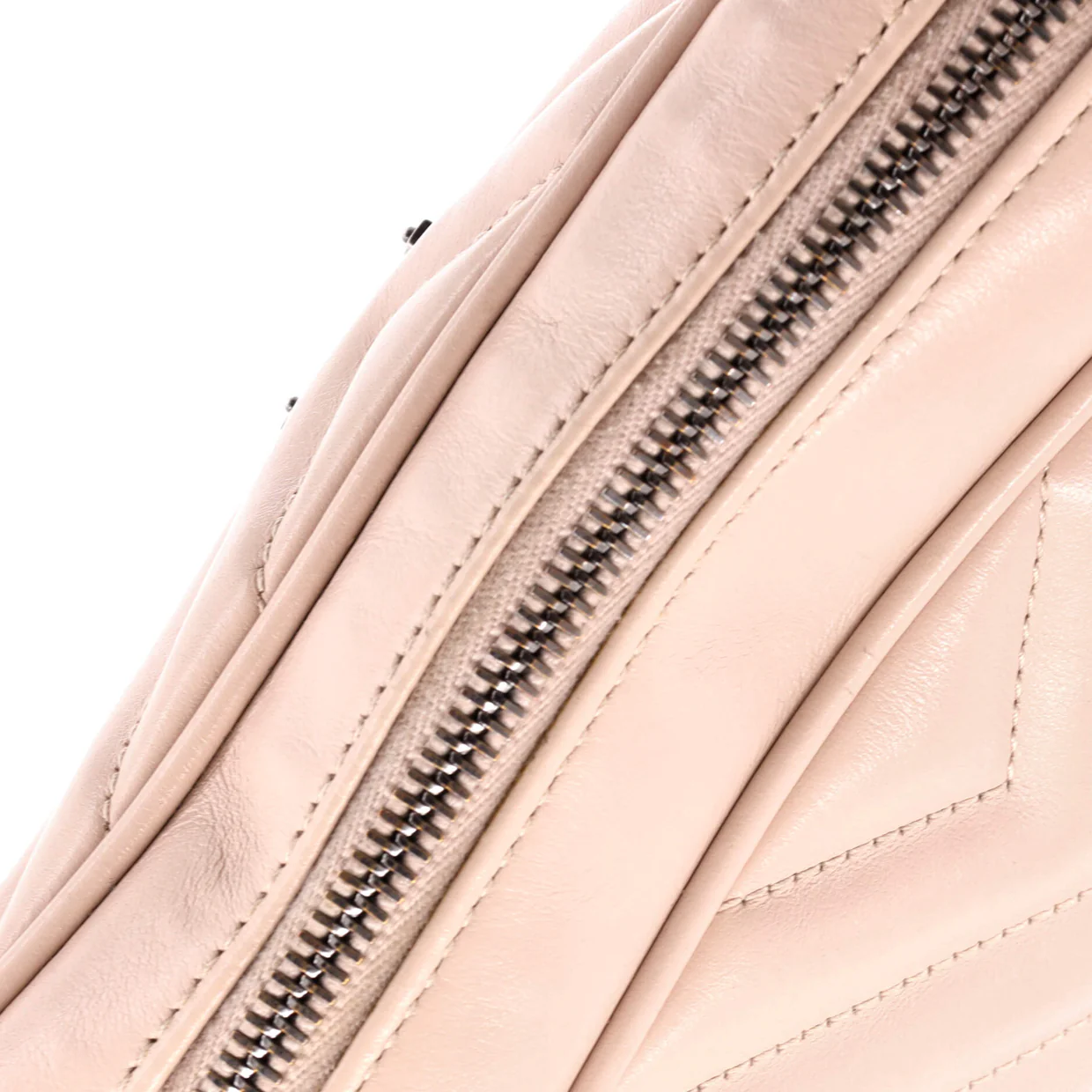 Lou Camera Bag Matelasse Chevron Leather Small - Deep Luxury