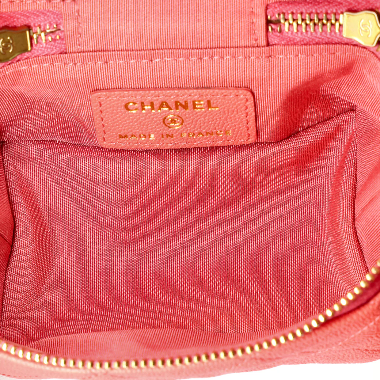 Top Handle Zip Around Vanity Case with Chain Quilted Caviar Mini - Deep Luxury