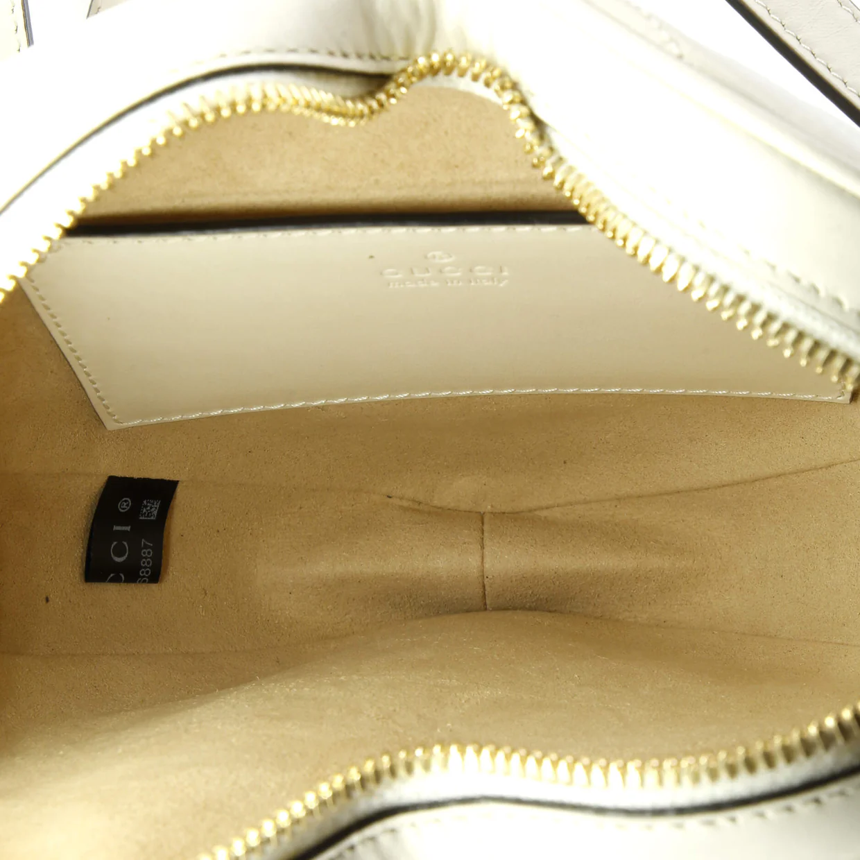 Interlocking G Heart Shoulder Bag Diagonal Quilted Leather Mini - Deep Luxury