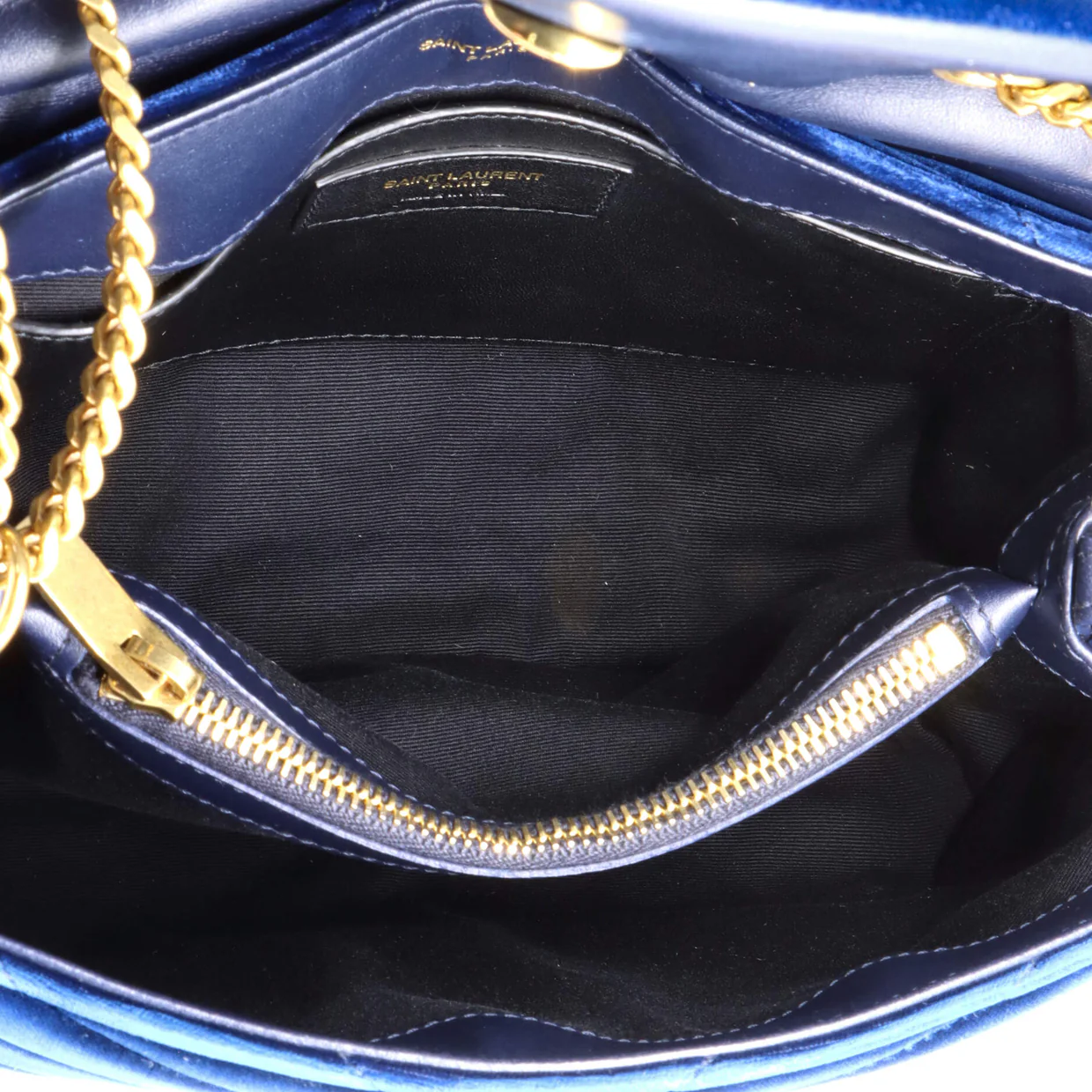 Loulou Shoulder Bag Matelasse Chevron Velvet Small - Deep Luxury