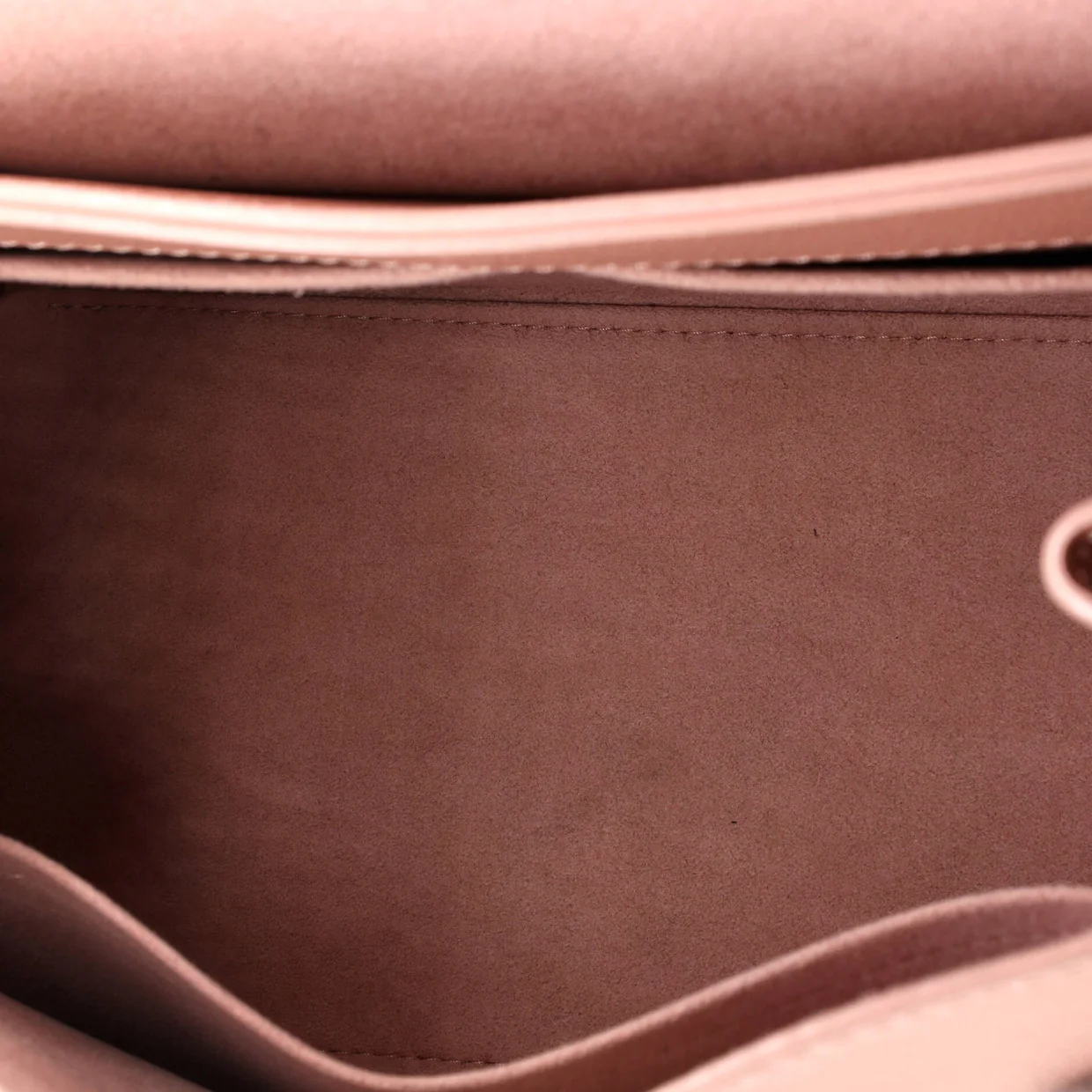 Lockme Ever Handbag Leather MM - Deep Luxury