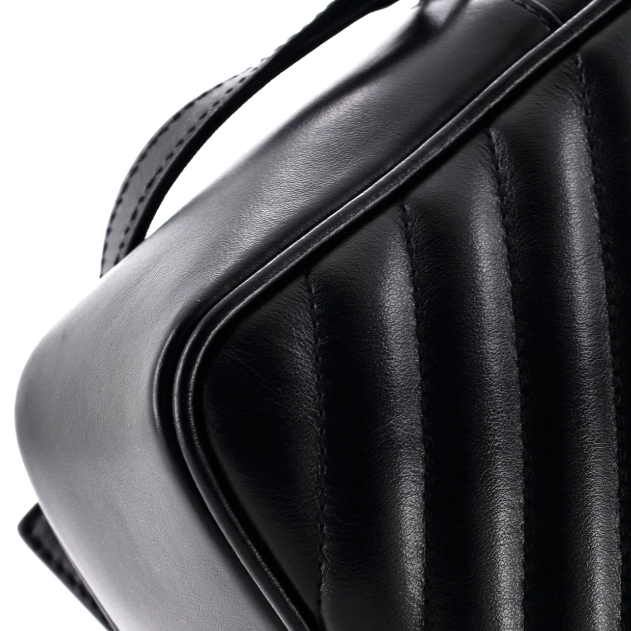 Lou Camera Bag Matelasse Chevron Leather Small - Deep Luxury