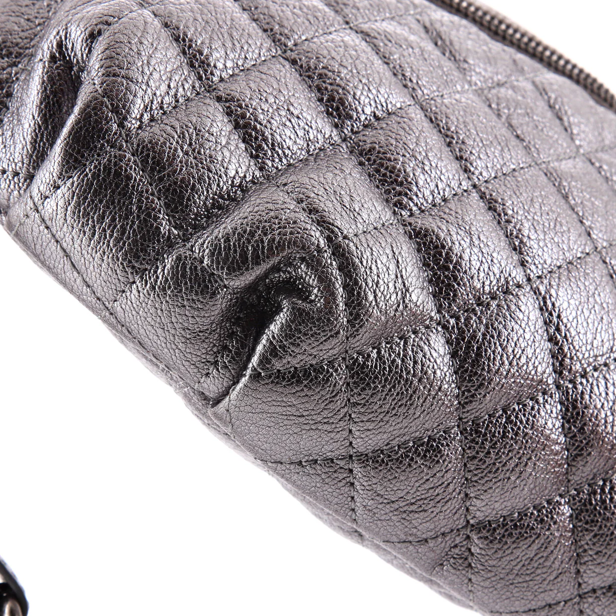 Banane Waist Bag Quilted Leather - Deep Luxury