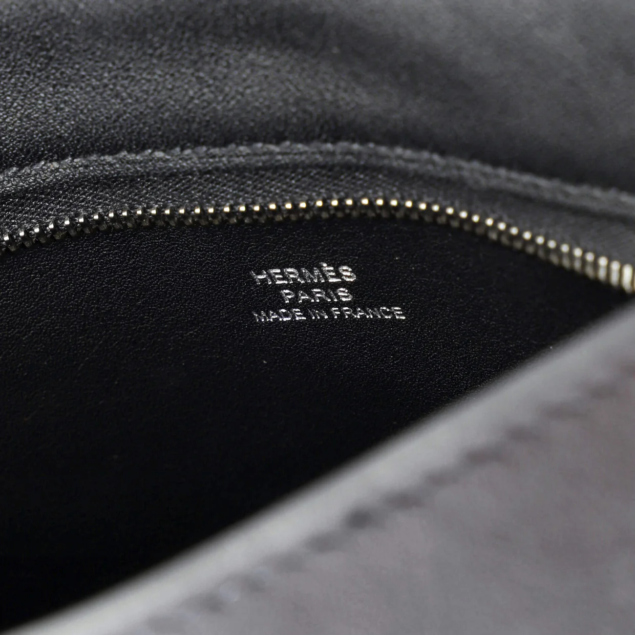 Pochenplus Sling Wallet Leather - Deep Luxury