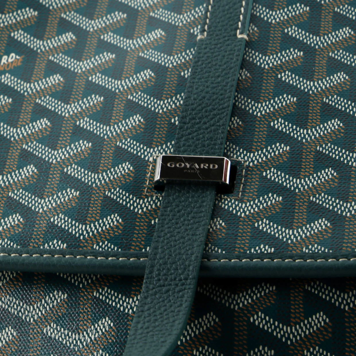 Belvedere II Messenger Bag Coated Canvas MM - Deep Luxury