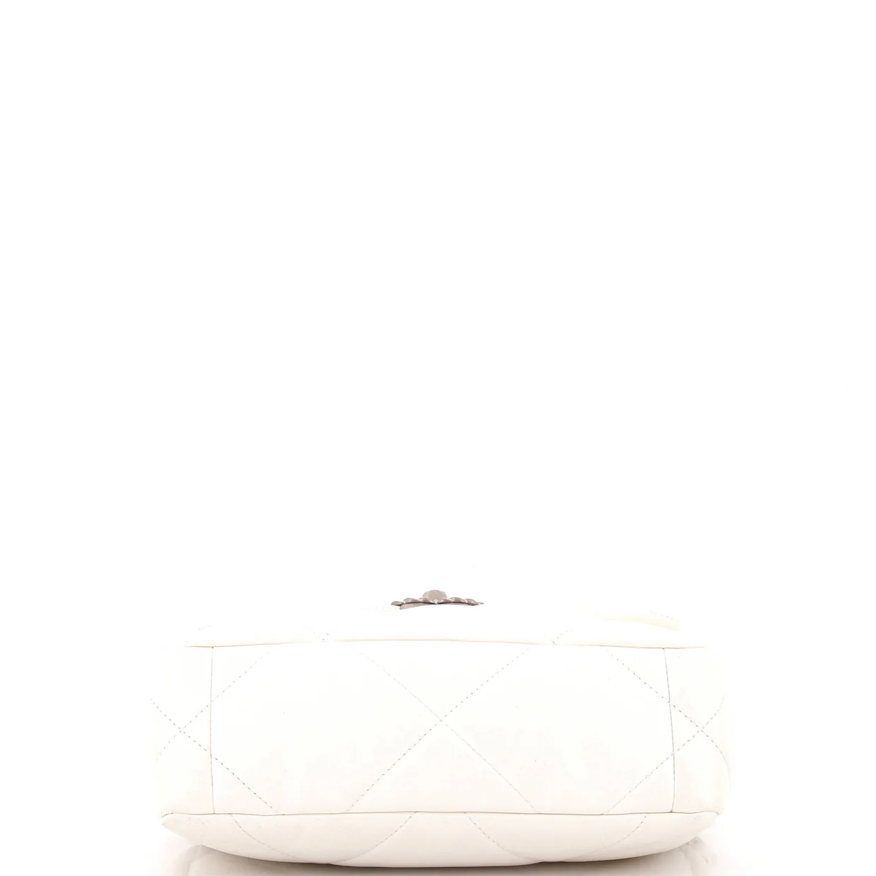 19 Flap Bag Quilted Leather Medium - Deep Luxury