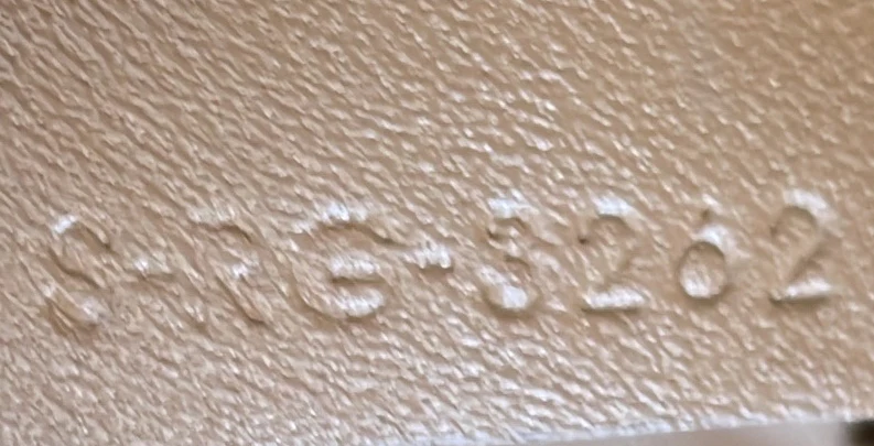 Triomphe Shoulder Bag Smooth Calfskin Medium - Deep Luxury