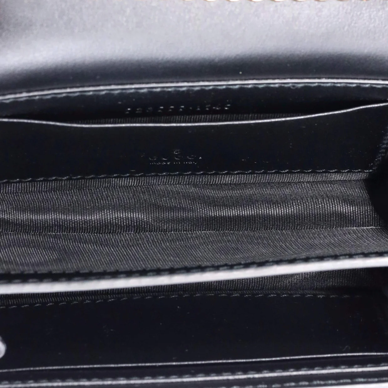 GG Marmont Flap Messenger Bag GG Matelasse Leather Mini - Deep Luxury