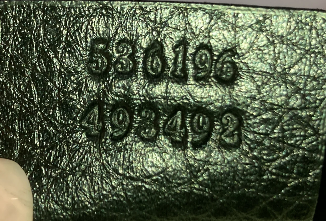 Soho Chain Strap Shoulder Bag Leather Medium - Deep Luxury