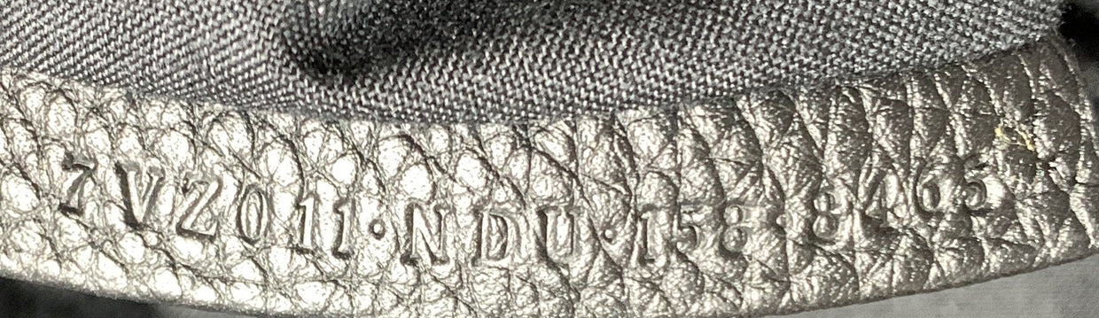 Selleria Flap Buckle Backpack Leather Mediium - Deep Luxury