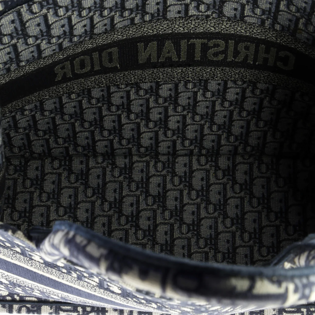 Book Tote Oblique Canvas Large - Deep Luxury