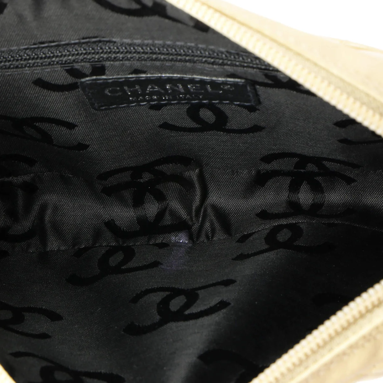 Cambon Pochette Quilted Leather - Deep Luxury
