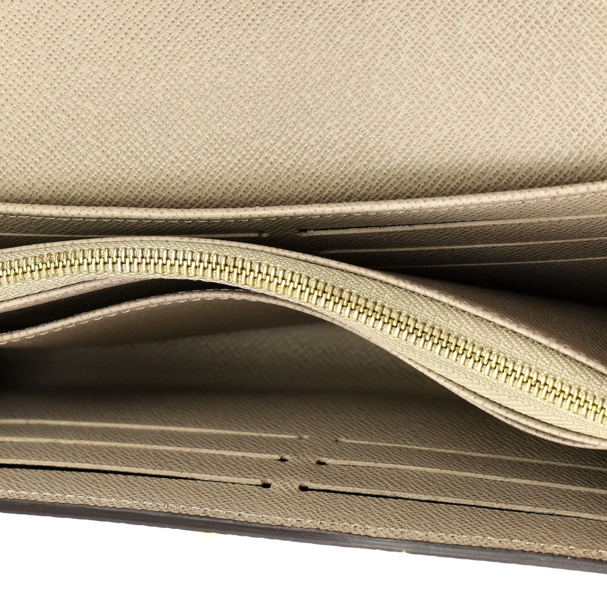 Twist Wallet Epi Leather - Deep Luxury