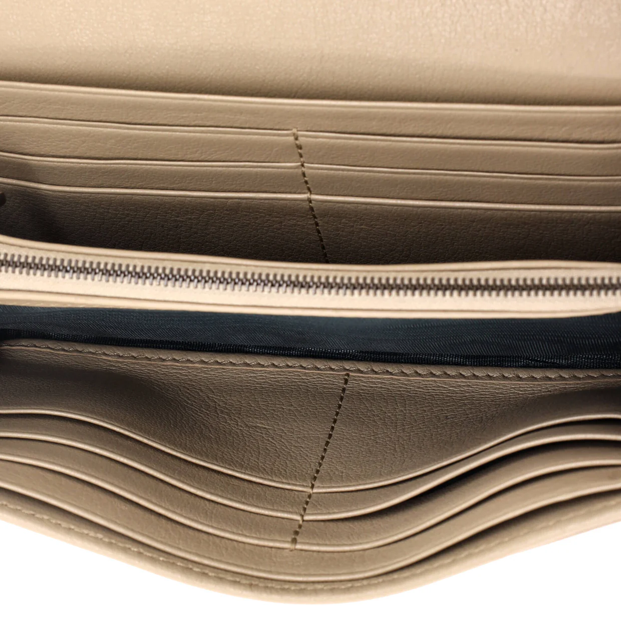 Diana Wallet on Chain Leather - Deep Luxury