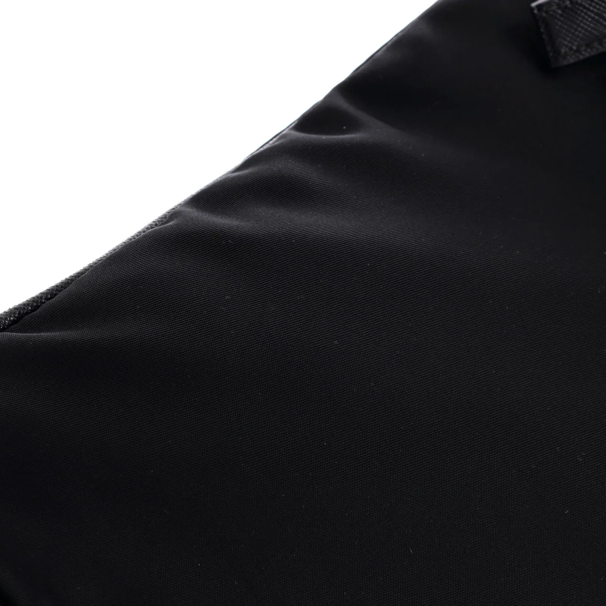 Front Pocket Messenger Bag Tessuto Medium - Deep Luxury