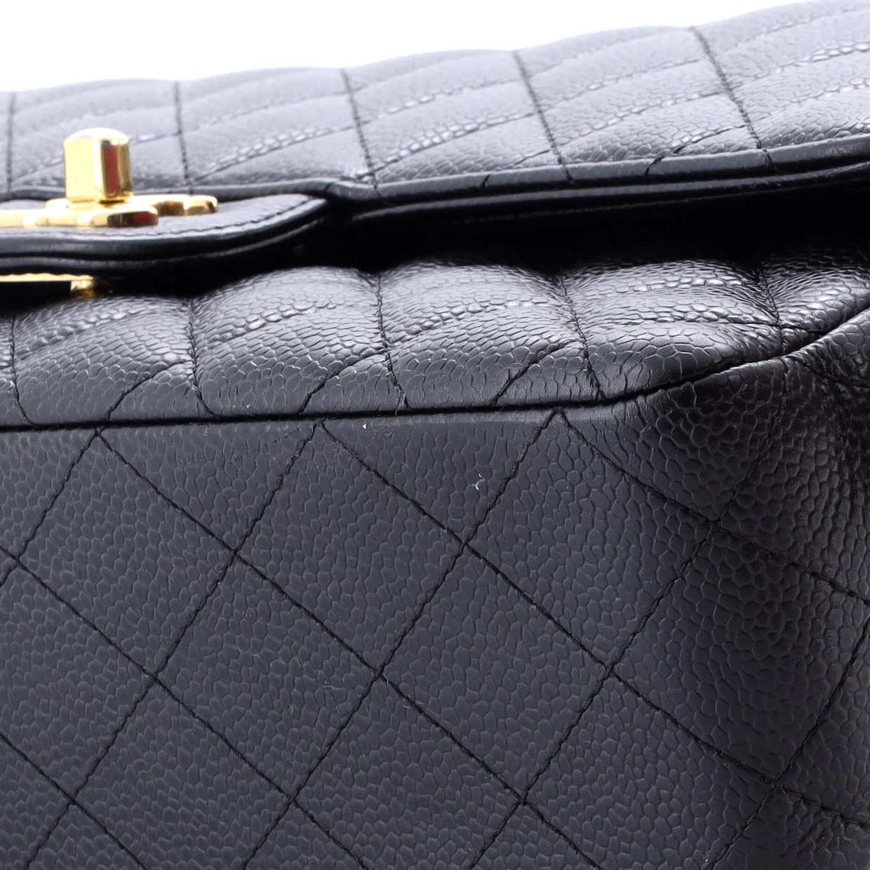 Classic Double Flap Bag Quilted Caviar Medium - Deep Luxury