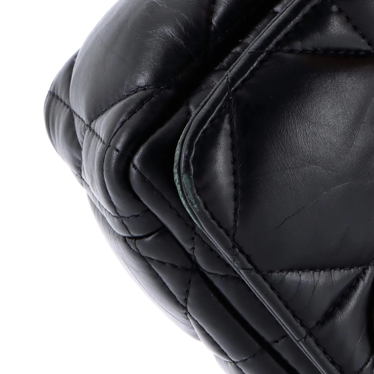 Caro Bag Macrocannage Quilt Calfskin Small - Deep Luxury