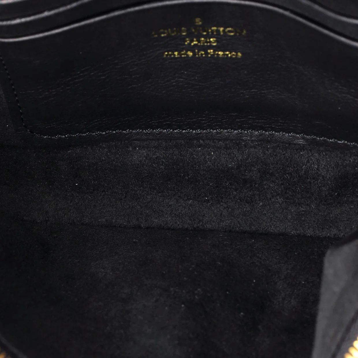 New Wave Chain Pochette Quilted Leather - Deep Luxury
