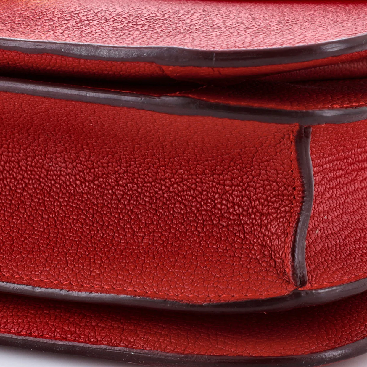 Classic Box Bag Grainy Leather Medium - Deep Luxury