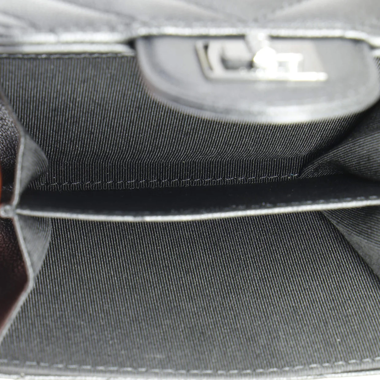 So Black Reissue Compact Wallet Chevron Aged Calfskin - Deep Luxury