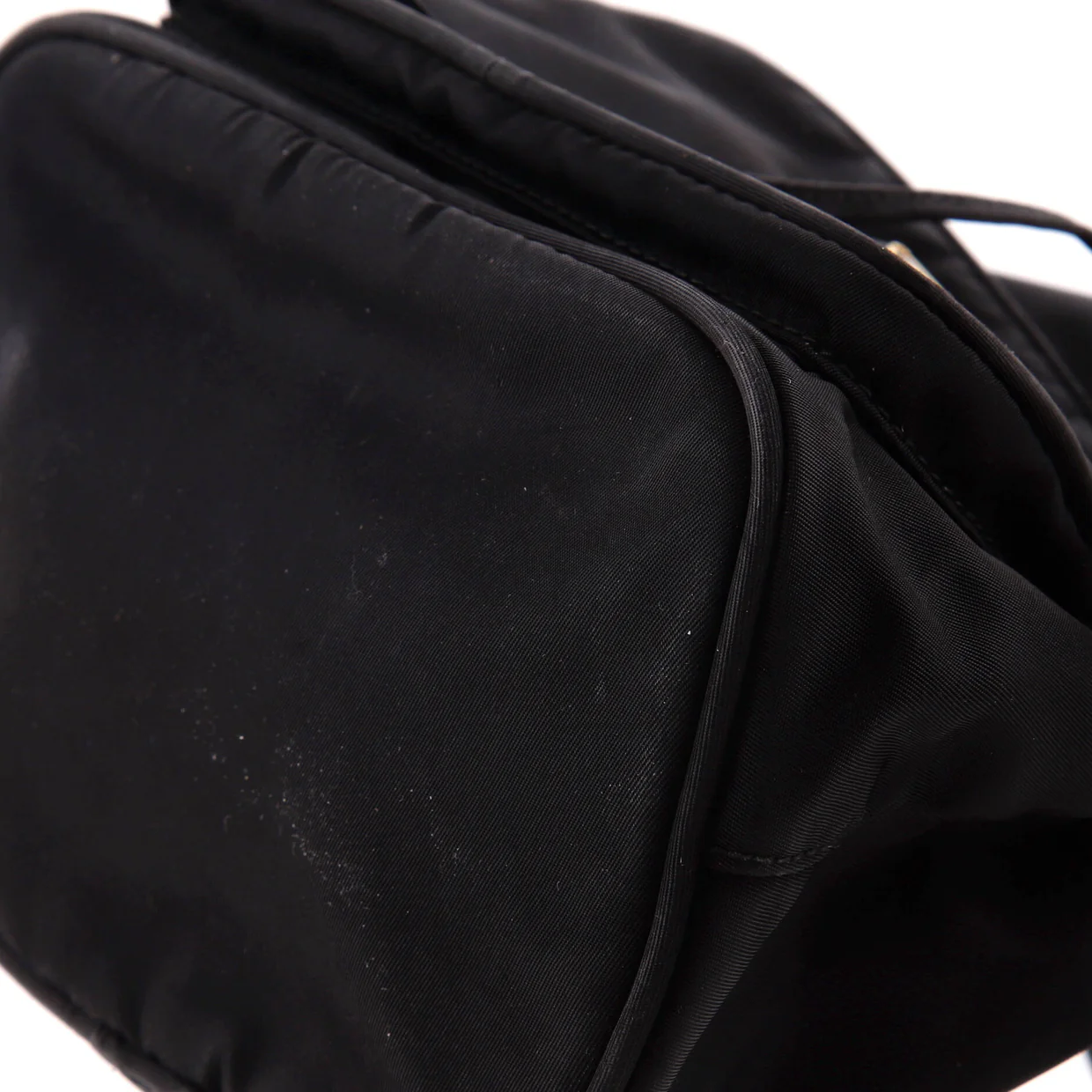 Drawstring Bucket Bag Tessuto Small - Deep Luxury