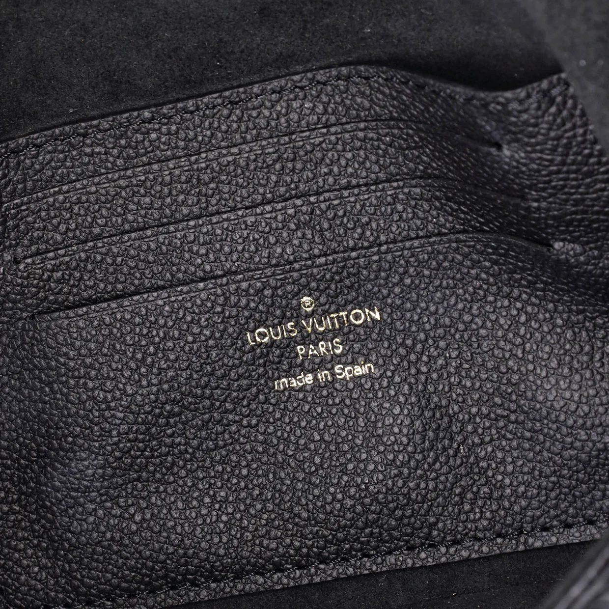 Ivy Wallet on Chain Monogram Empreinte Giant - Deep Luxury