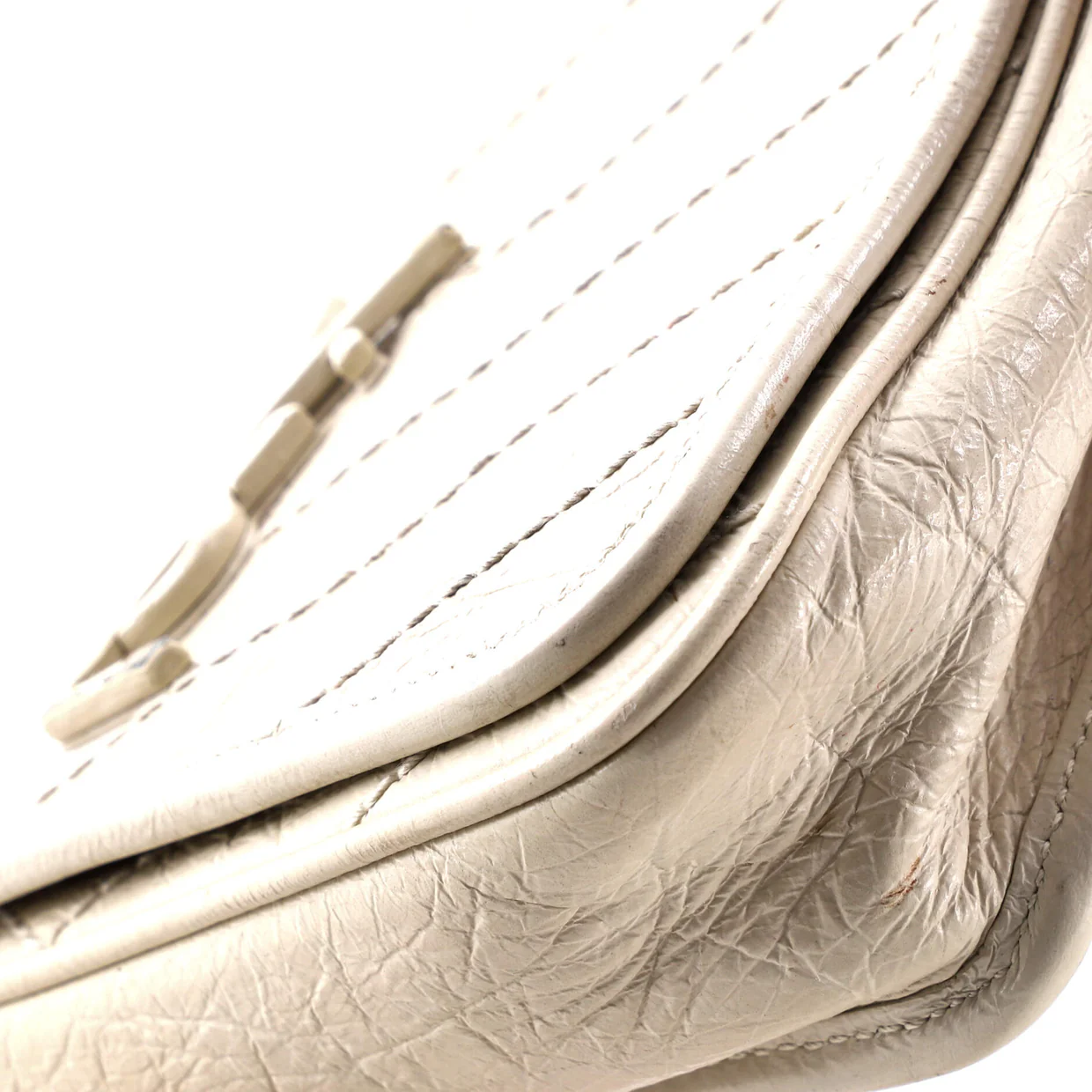 Niki Chain Wallet Matelasse Chevron Leather - Deep Luxury