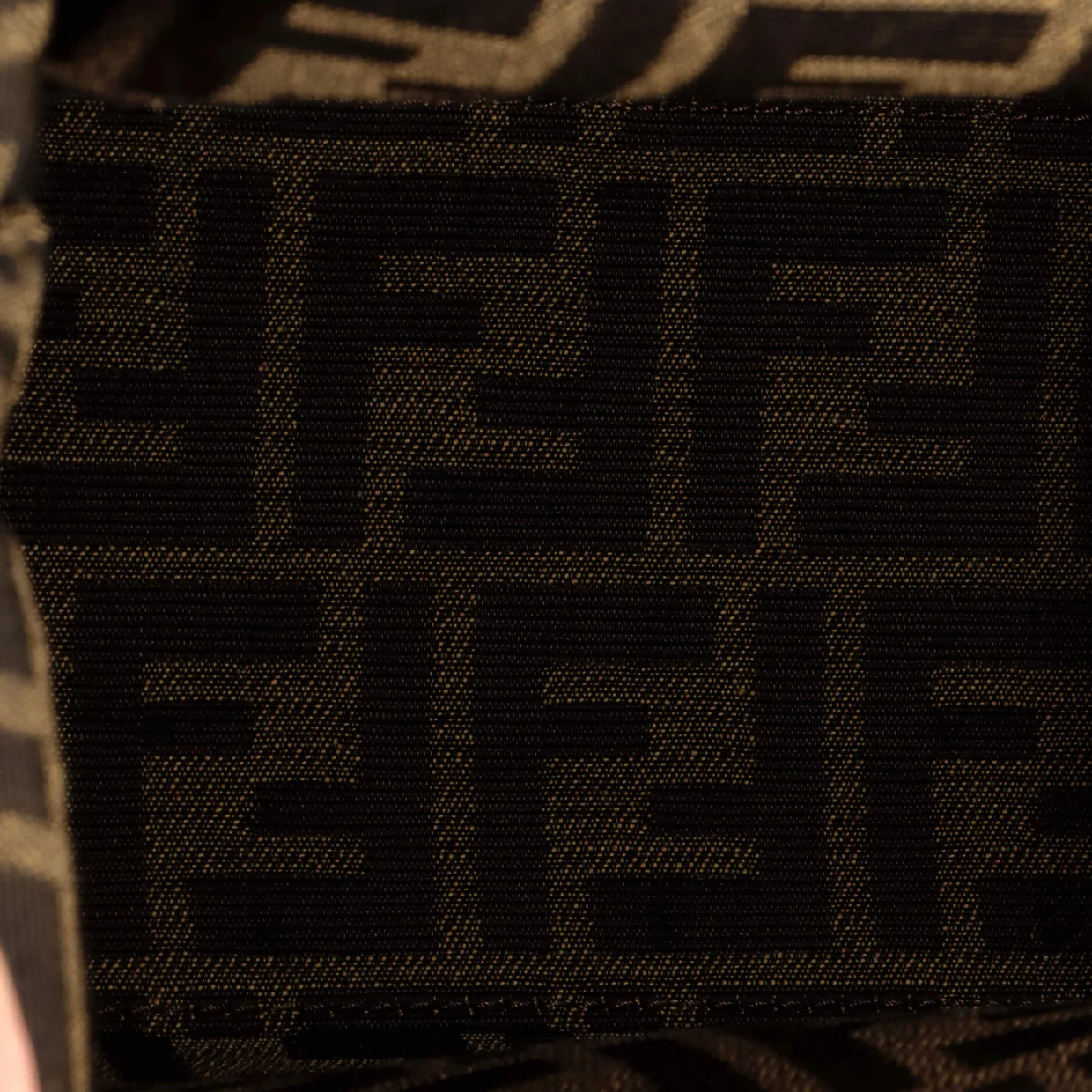 First Bag Shearling Medium - Deep Luxury