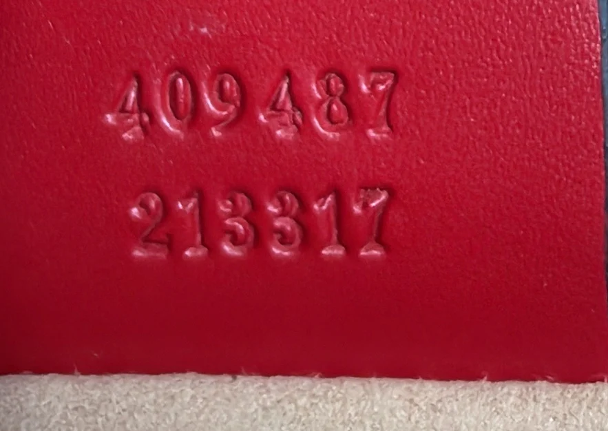 Padlock Shoulder Bag Guccissima Leather Small - Deep Luxury