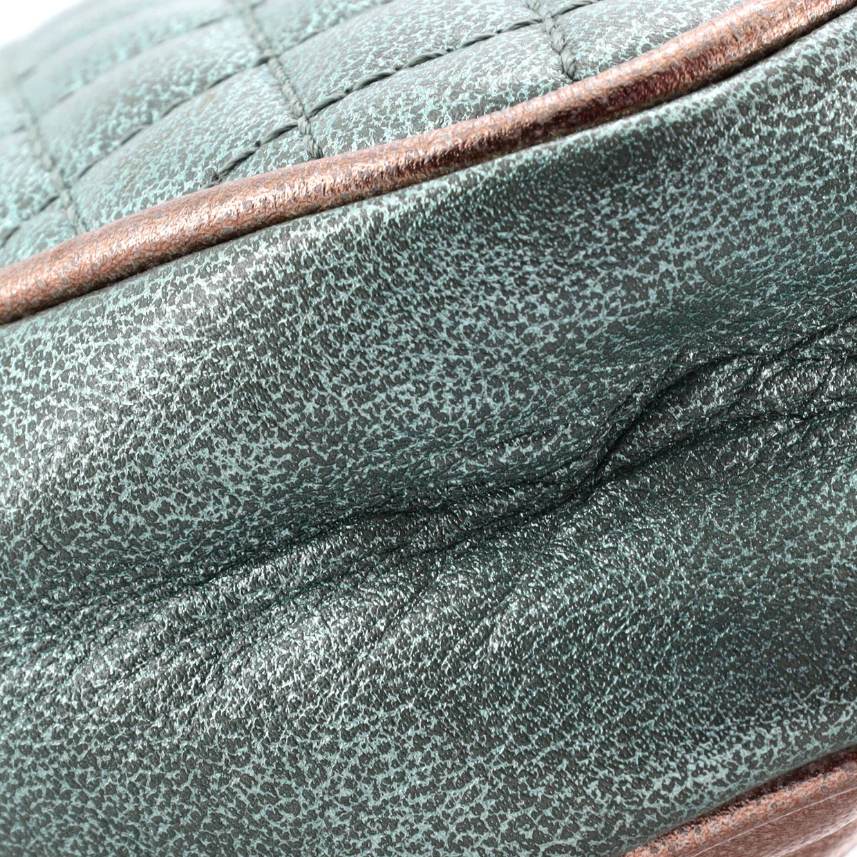 Trapuntata Camera Shoulder Bag Quilted Laminated Leather Mini - Deep Luxury