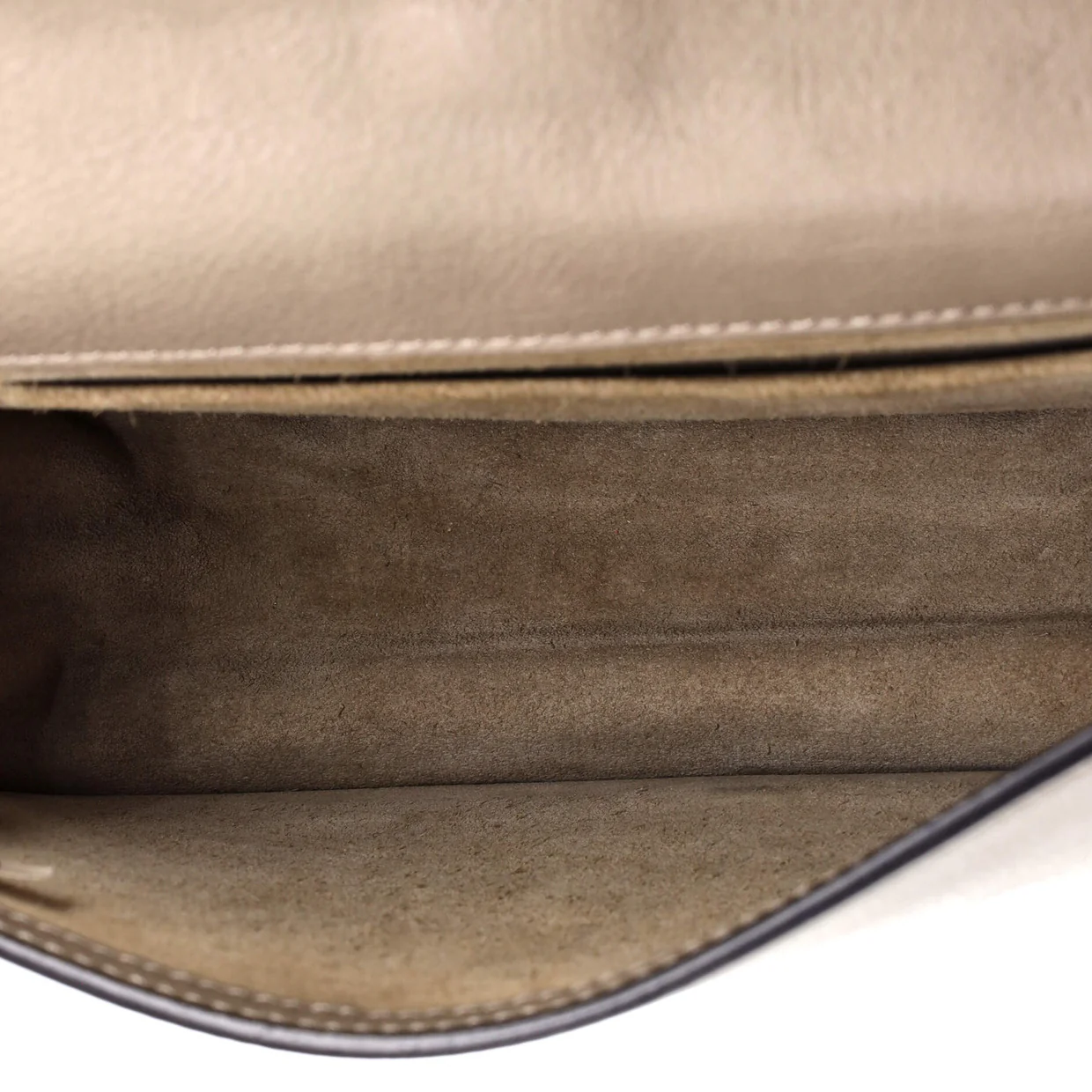 Nile Crossbody Bag Leather Medium - Deep Luxury