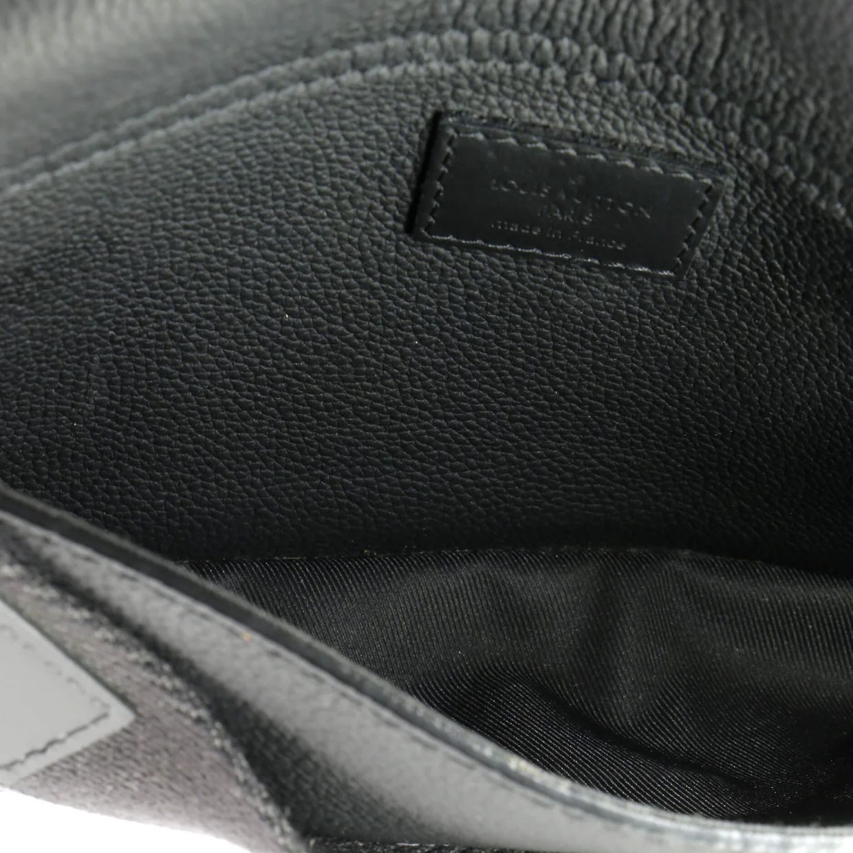 Aerogram Takeoff Sling Bag Leather - Deep Luxury