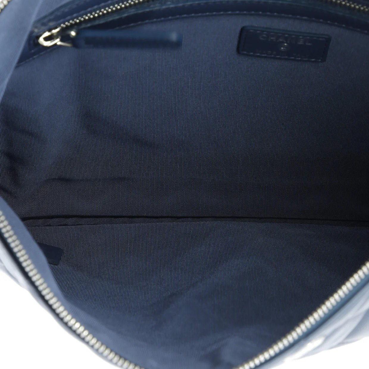 O Case Clutch Quilted Lambskin Large - Deep Luxury